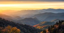 Autumn in the Smoky Mountains. Photo 246537214 © Anthony Heflin | Dreamstime.com